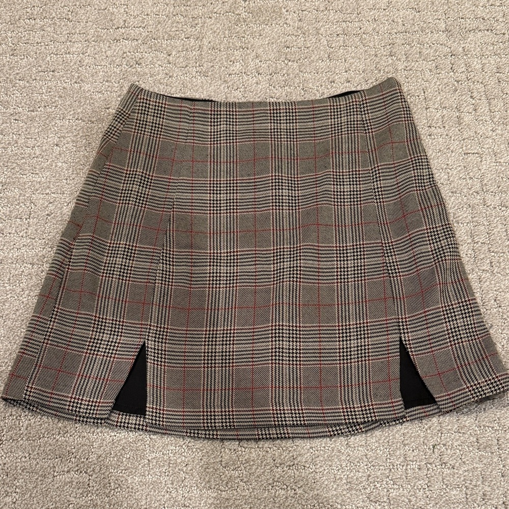 Capulet Plaid A-Line Skirt - Black and Gray